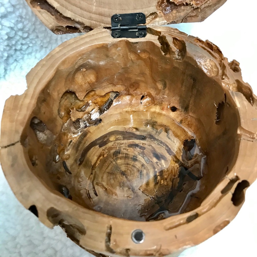 Hickory Box - Picture 5 of 10